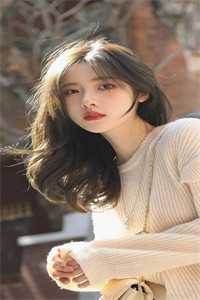 暴露盛世美颜后，被男主们强制爱了笔趣阁