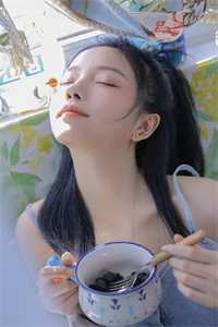 畅销书目主母一心求死后，父子三人疯了